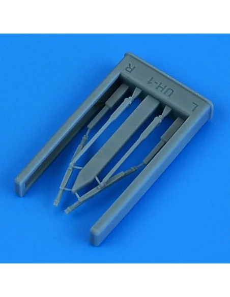 UH-1C Huey wipers for Academy, 1/35 - Quickboost QB35 010