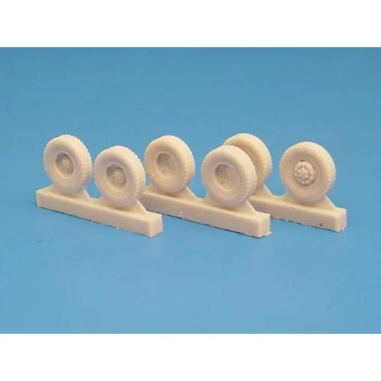 TATRA 111-138 wheels, 1/87 - Hauler HLR87086 TATRA 111-138 wheels, 1/87 - Hauler HLR87086