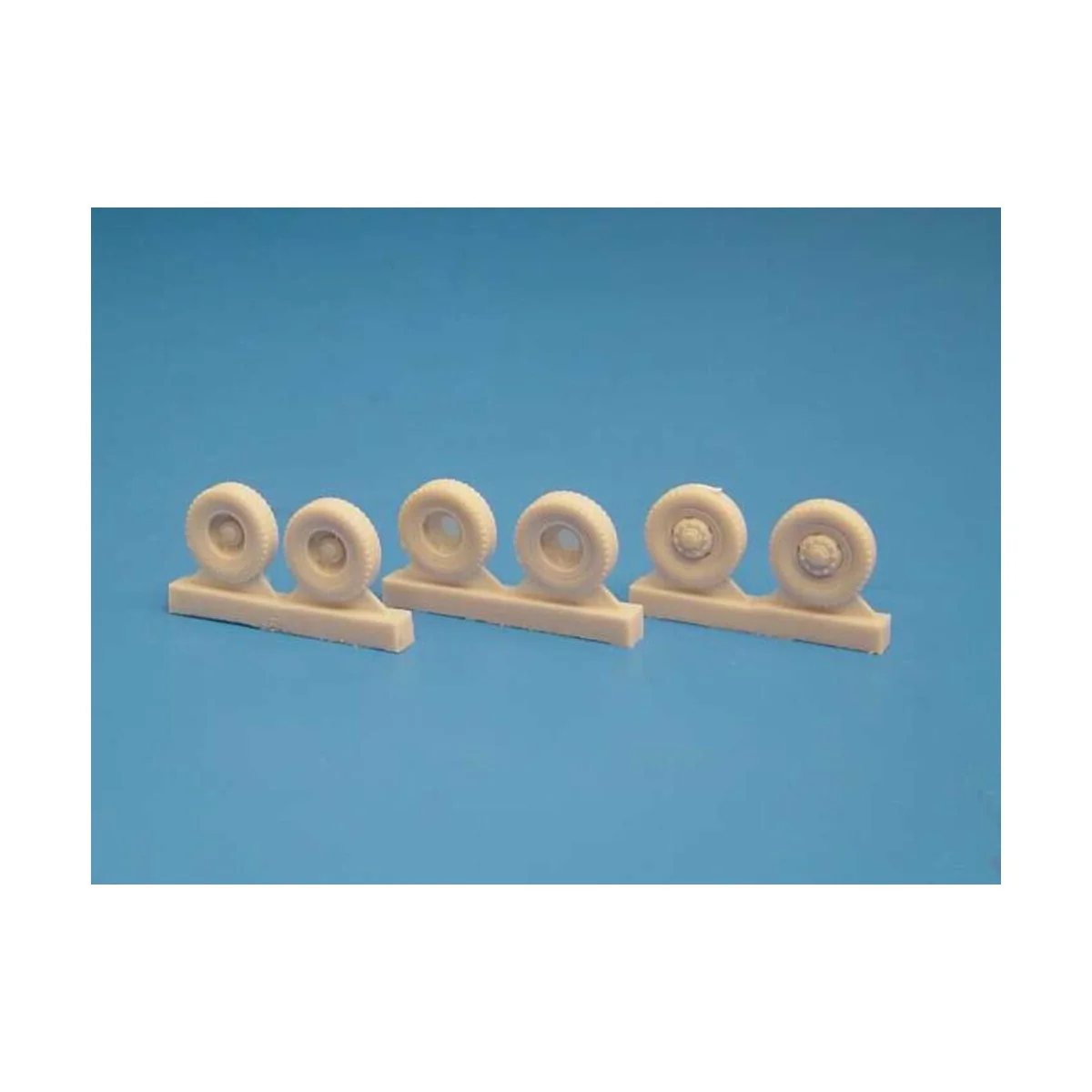 TATRA 148 wheels, 1/87 - Hauler HLR87087