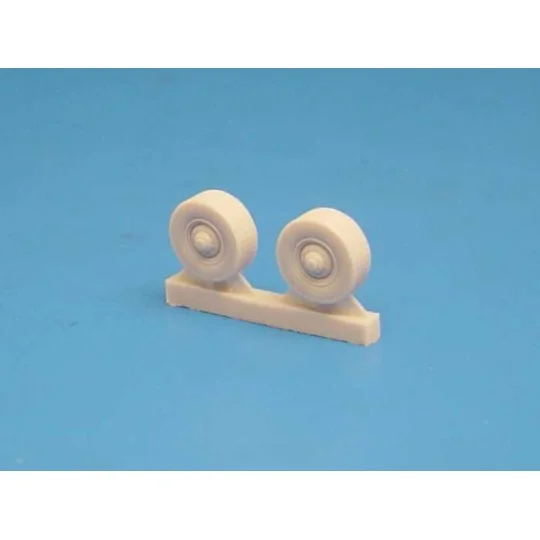 TATRA 813 6x6 wheels, 1/87 - Hauler HLR87088