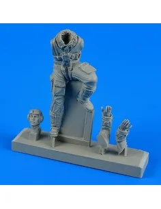 German Luftwaffe pilot WWII for Bf 109 l late version, 1/32 - Aerob...