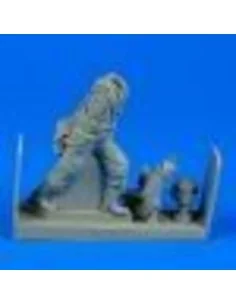 R.A.F. fighter pilot WWII, 1/32 - Aerobonus 320.066