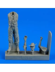 Royal Australian Air Force Fighter Pilot, 1/32 - Aerobonus 320.071