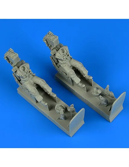 US Navy Pilot & Operator with ej.seats for F-14A/B Tomcat, 1/32 - A...