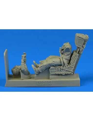 US Navy Pilot for F/A-18A/C with ejectio seat for Academy, 1/32 - A...