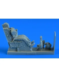 USAF Pilot with ej. seat for F-117A f.REV/TRUM, 1/32 - Aerobonus 32...