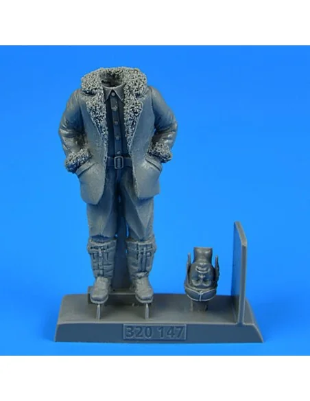 German or Austro-Hungarian WWI Pilot (Winter edition), 1/32 - Aerob...