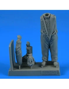 German and Austro-Hungarian WWI Pilot, 1/32 - Aerobonus 320.161