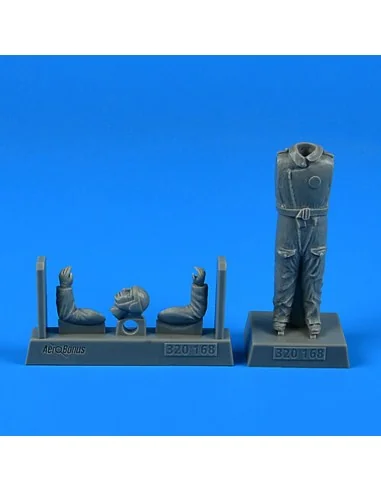 Italian WWII Fighter Pilot, 1/32 - Aerobonus 320.168