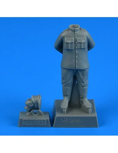 German or Austro-Hungarian WWI Pilot, 1/32 - Aerobonus 320.172