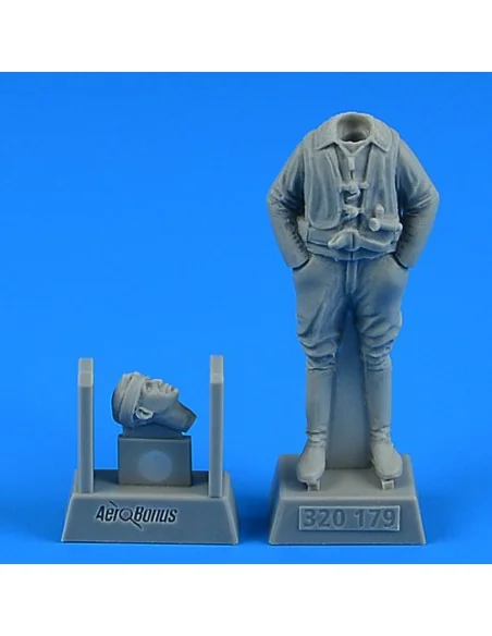 German WWII Luftwaffe Pilot, 1/32 - Aerobonus 320.179