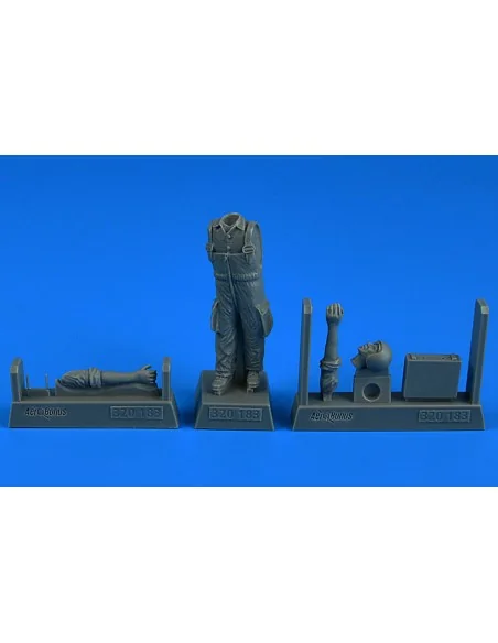Warshaw Pact Aircraft Mechanic B, 1/32 - Aerobonus 320.183
