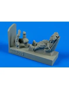 German WWII Luftwaffe pilot with seat Bf, 1/48 - Aerobonus 480.077