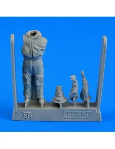 Soviet Pilot-the Cold War period, 1/48 - Aerobonus 480.120