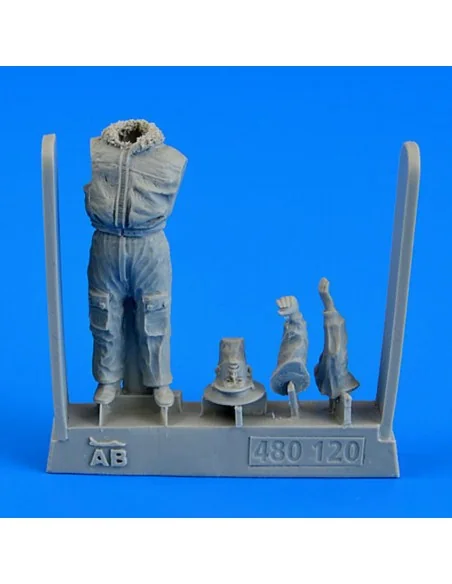 Soviet Pilot-the Cold War period, 1/48 - Aerobonus 480.120