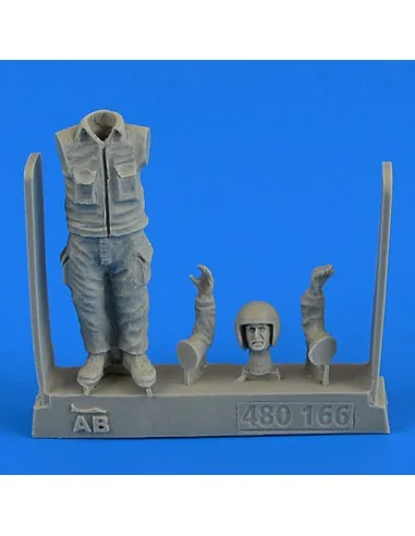 Warshaw Pact Aircraft Mechanic-part2, 1/48 - Aerobonus 480.166