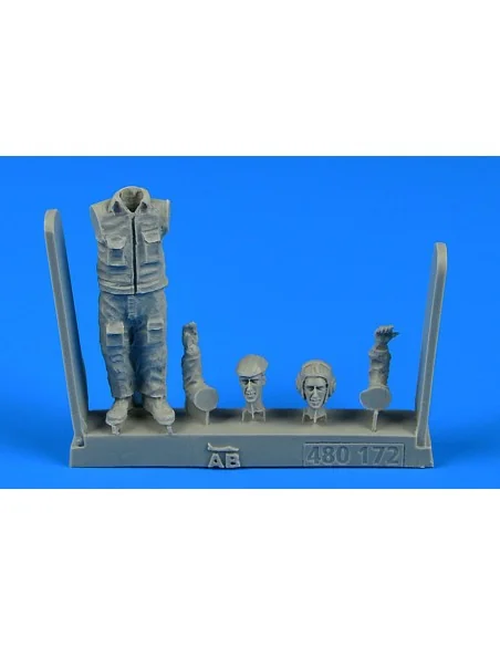 Soviet Aircraft Mechanic-the period of the Warsaw pact (1), 1/48 - ...