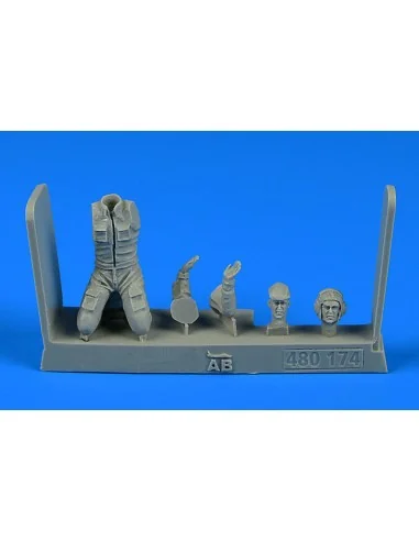Soviet Aircraft Mechanic-the period of, 1/48 - Aerobonus 480.174