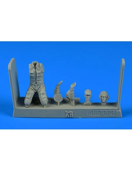 Soviet Aircraft Mechanic-the period of, 1/48 - Aerobonus 480.174