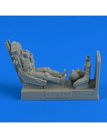 USAF Fighter Pilot with ejection seat for F-5E, 1/48 - Aerobonus 48...