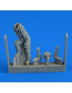 Russian Fighter Pilot on the ladder, 1/48 - Aerobonus 480.199