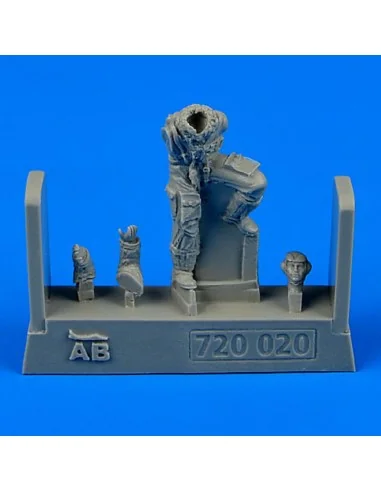 German Luftwaffe Pilot WWII f.Bf 109 lat late version, 1/72 - Aerob...