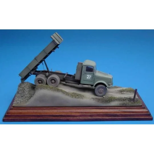 Tatra T111S, 1/87 - Hauler HLR87038