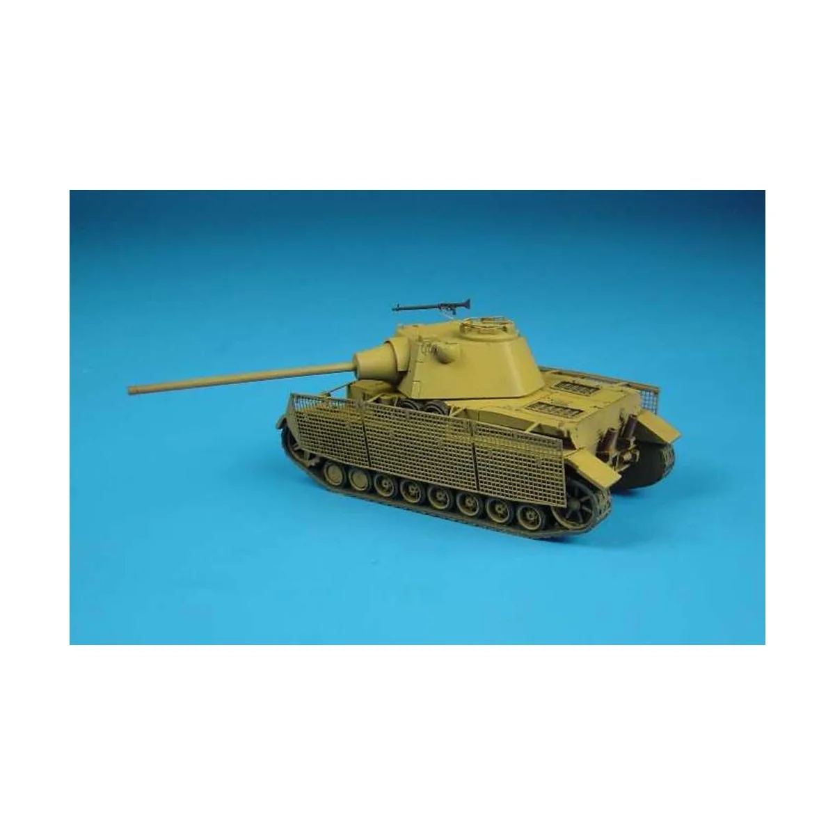 Pz IV mit 7, 5cm KwK L-70 SCHMAL TURM, 1/87 - Hauler HLR87106