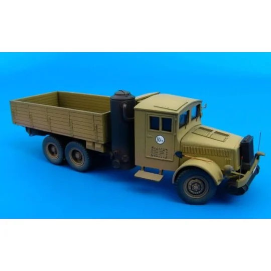 TATRA typ 8000H Holzgas, 1/87 - Hauler HLR87119 TATRA typ 8000H Holzgas, 1/87 - Hauler HLR87119