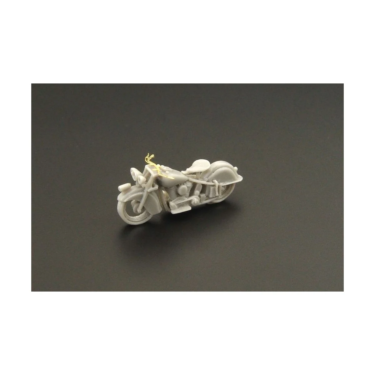 Indian FOUR (four-cylinder) r 1940, 1/87 - Hauler HLR87149