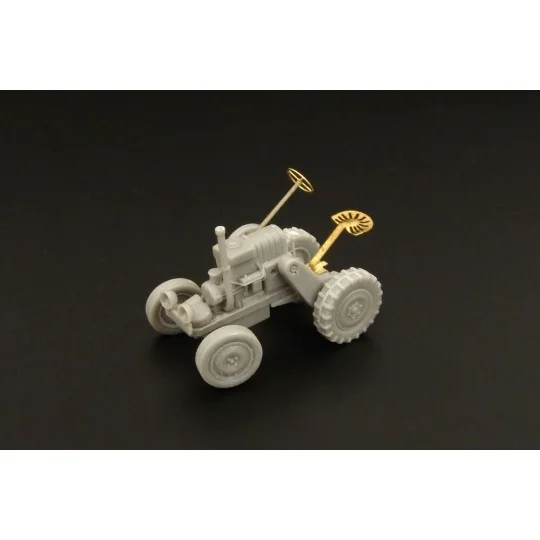 Svoboda DK 10 tractor, 1/87 - Hauler HLR87168 Svoboda DK 10 tractor, 1/87 - Hauler HLR87168