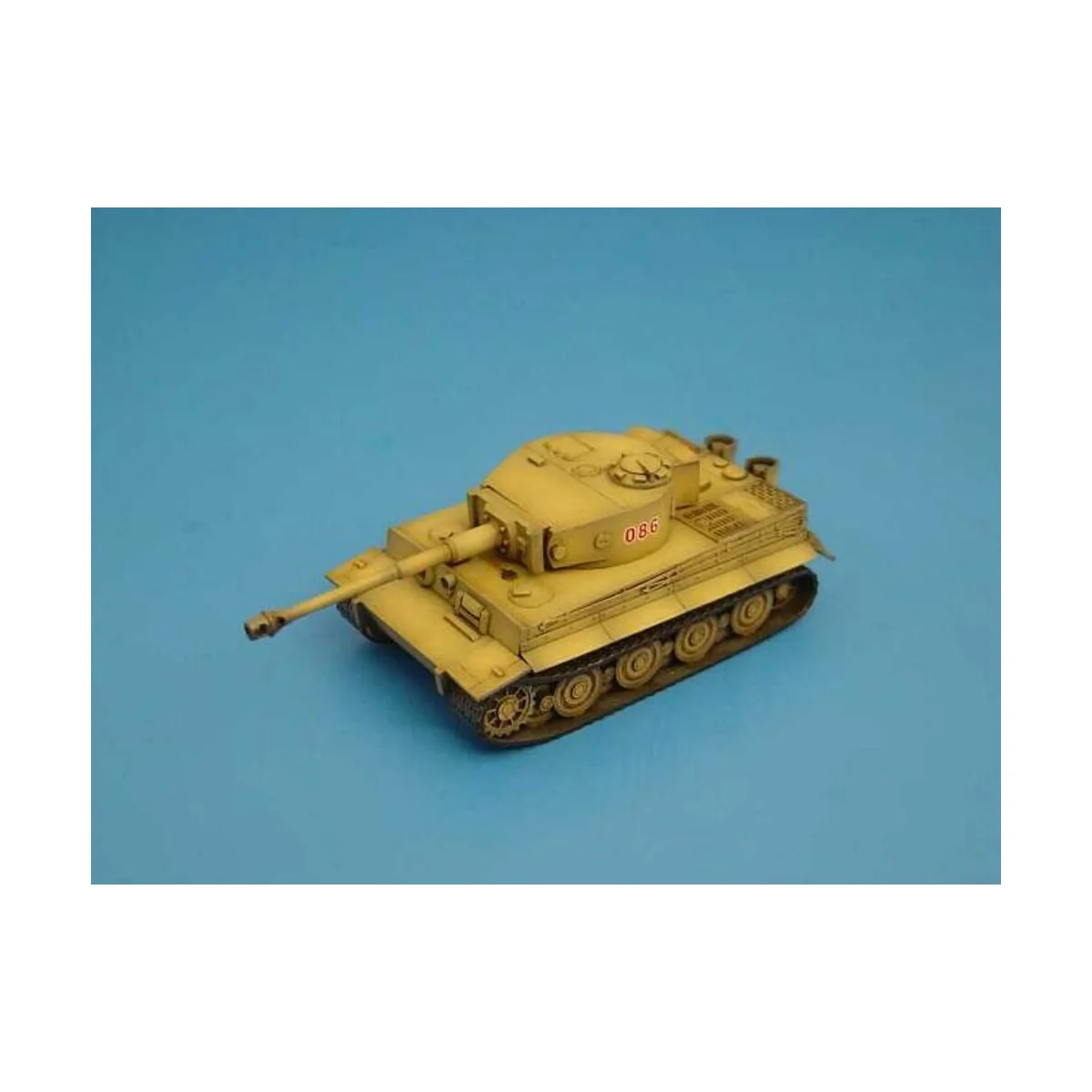 TIGER I ausf E, 1/120 - Hauler HTT120002