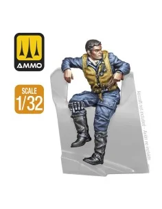 WWII German Pilot, 1/35 - AMMO by MIG Jimenez A.MIG-8978 2