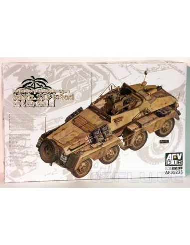 Sd.Kfz.233 8-Rad with 7, 5 cm Gun Schwere Panzerspähwagen, 1/35 - A...