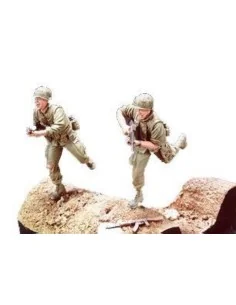U.S. Marine Mass Warfare (1) with Base, 1/35 - Hobby Fan HF513
