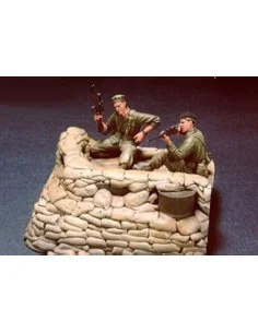 U.S. Marine Sniper with Base, 1/35 - Hobby Fan HF518