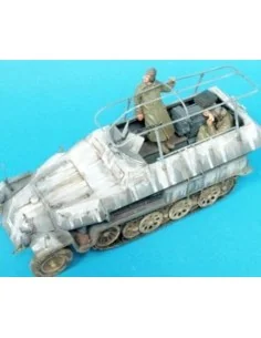 Sd.Kfz. 251/3 Ausf.C Command. Veh./2 Fig, 1/35 - Hobby Fan HF593