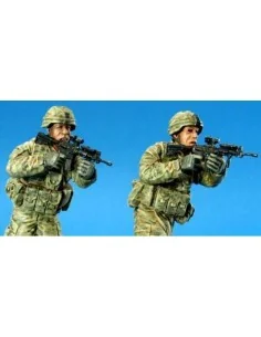 U.S. Stryker Brigade OIF ACU crew II, 1/35 - Hobby Fan HF702