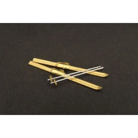 Skies 1-72, 1/72 - Hauler HLH72012