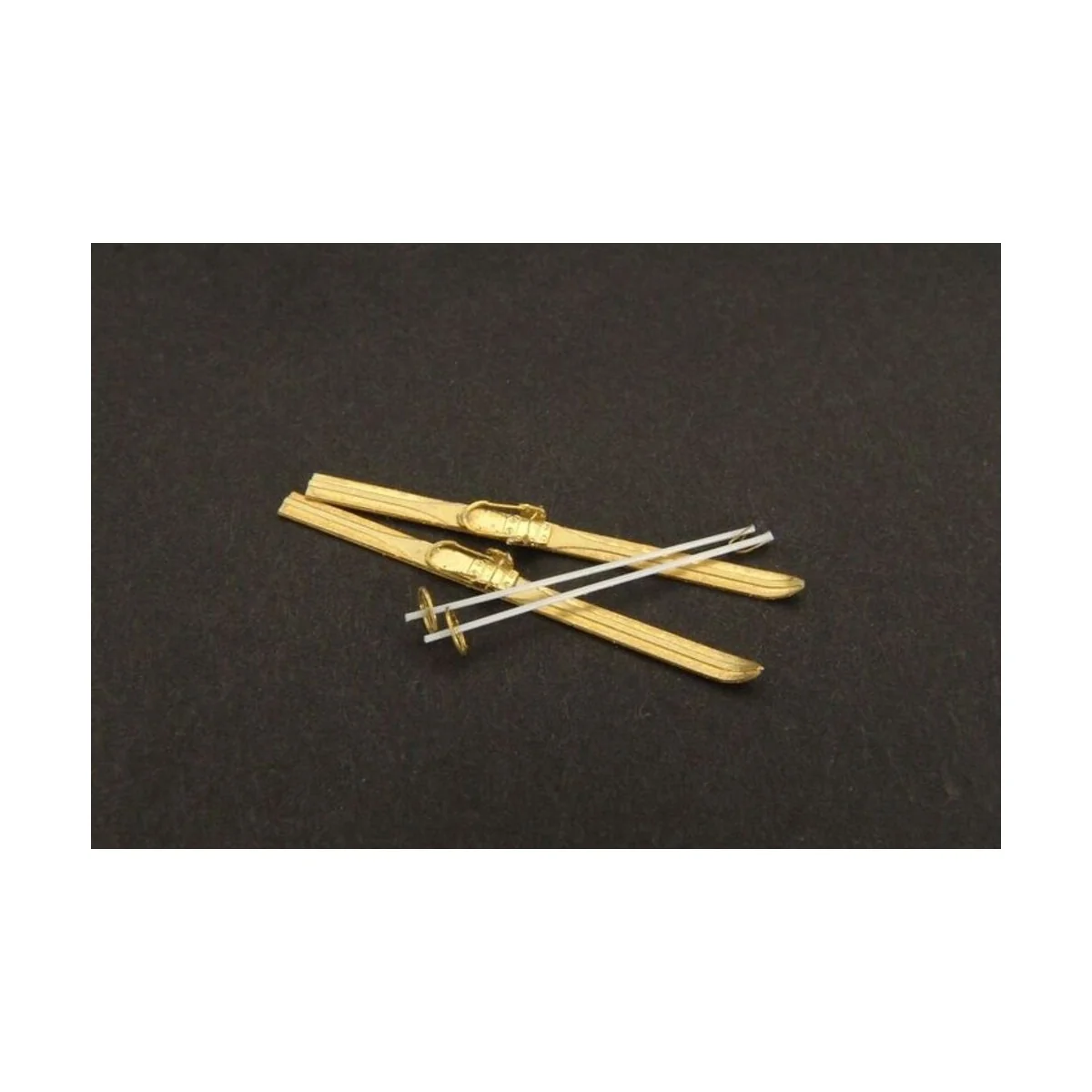 Skies 1-72, 1/72 - Hauler HLH72012