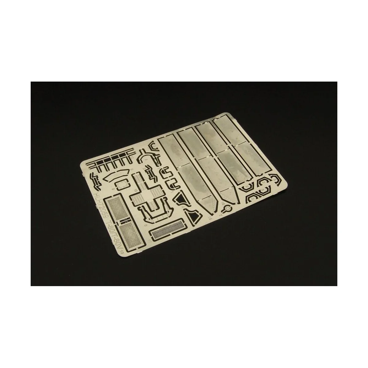 T-80-T-80V (Revell kit), 1/72 - Hauler HLH72059