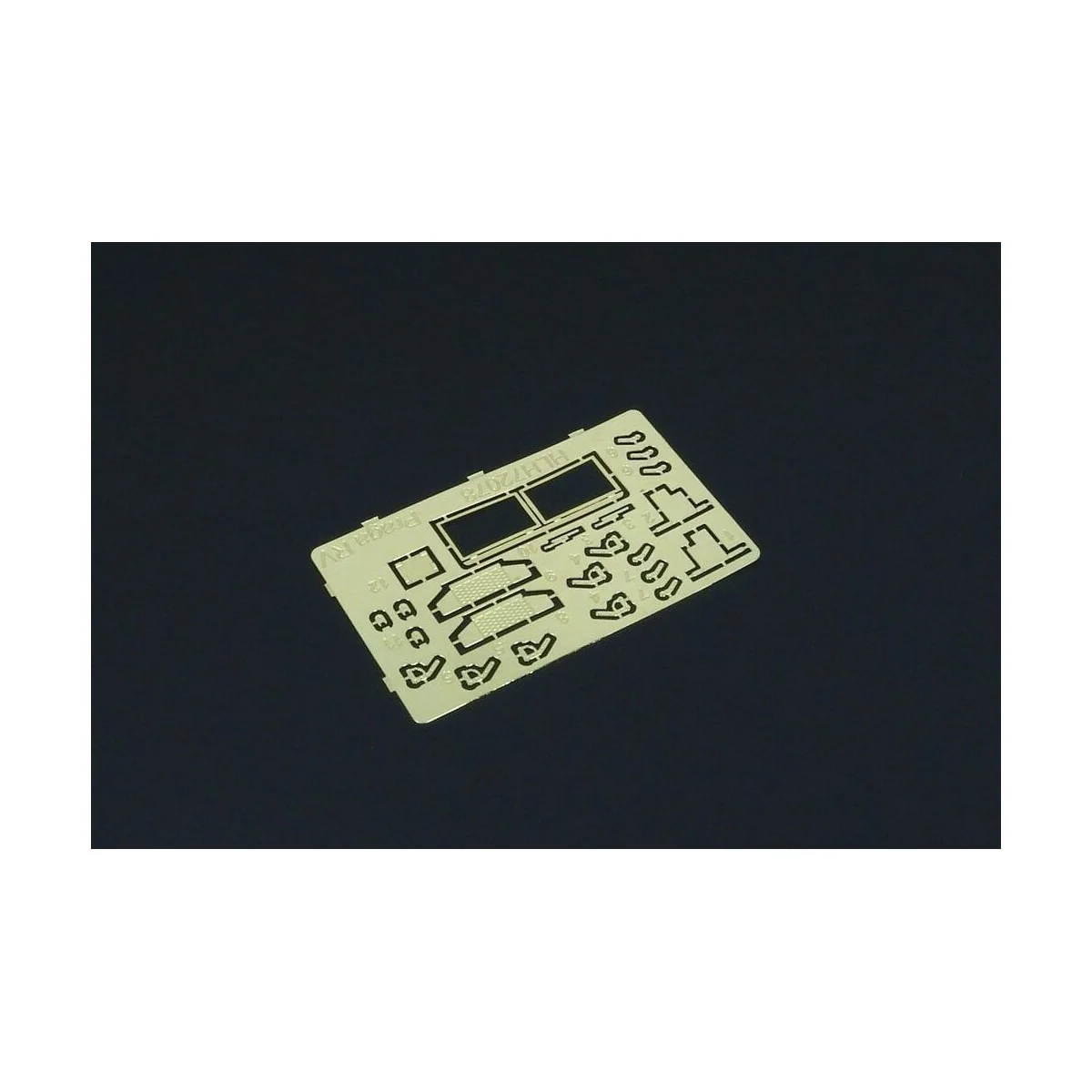 Praga RV (First to Fight kit), 1/72 - Hauler HLH72078