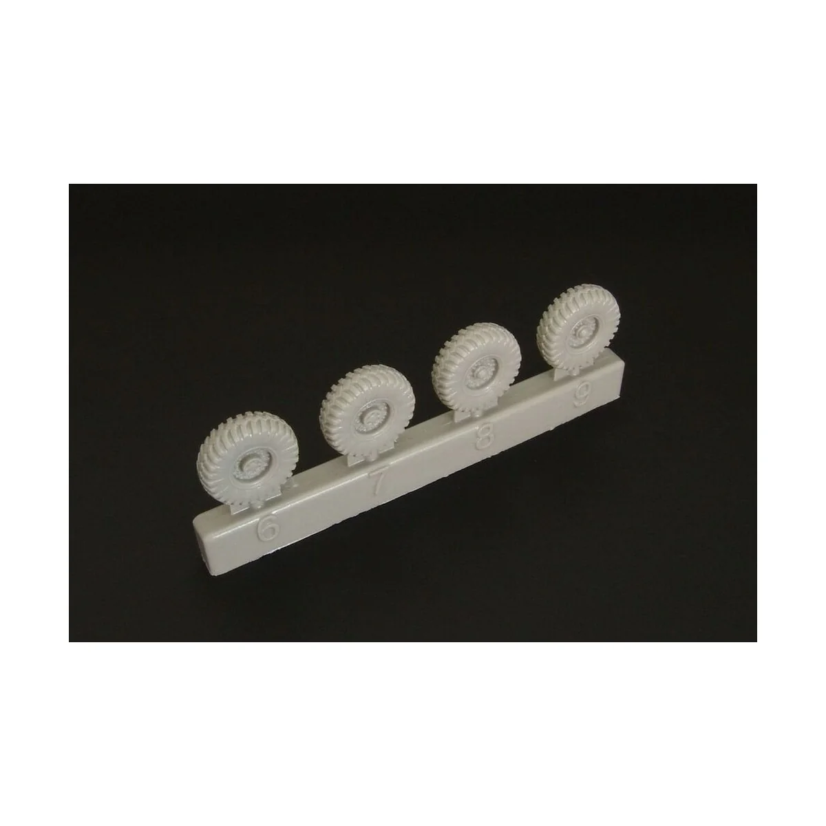 AEC Wheels (Dorchester, Matador), 1/72 - Hauler HLH72081