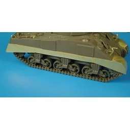 SHERMAN M4-fenders, 1/48 - Hauler HLX48002