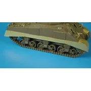SHERMAN M4-fenders, 1/48 - Hauler HLX48002