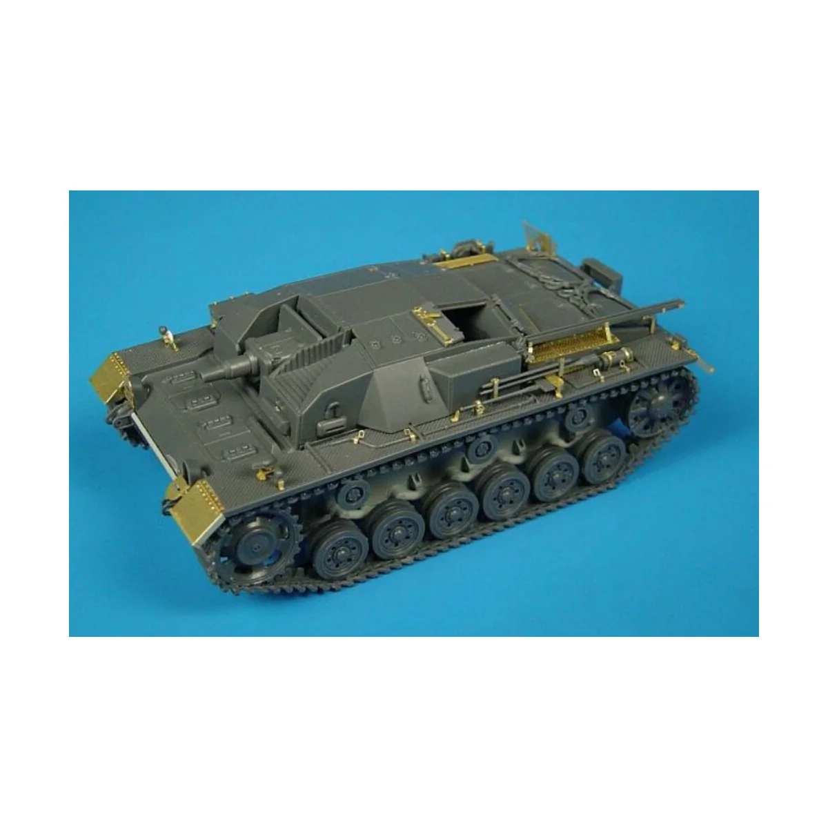 Stug III ausf B, 1/48 - Hauler HLX48003