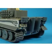 TIGER I ausf E, 1/48 - Hauler HLX48007