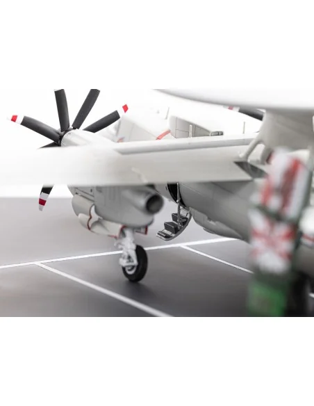 E-2C Hawkeye, 1/72 - Heller 82300