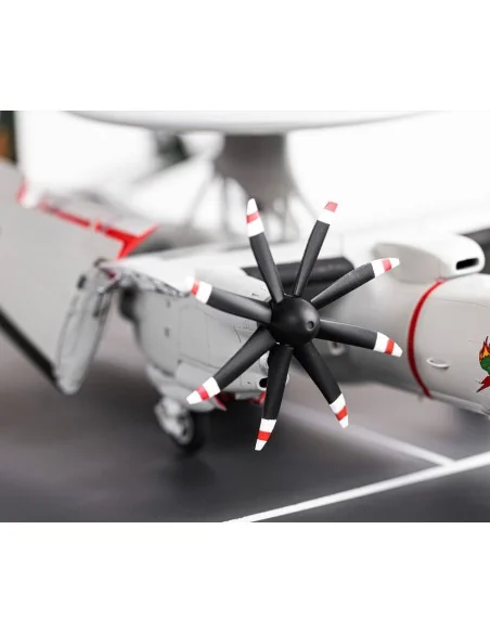 E-2C Hawkeye, 1/72 - Heller 82300