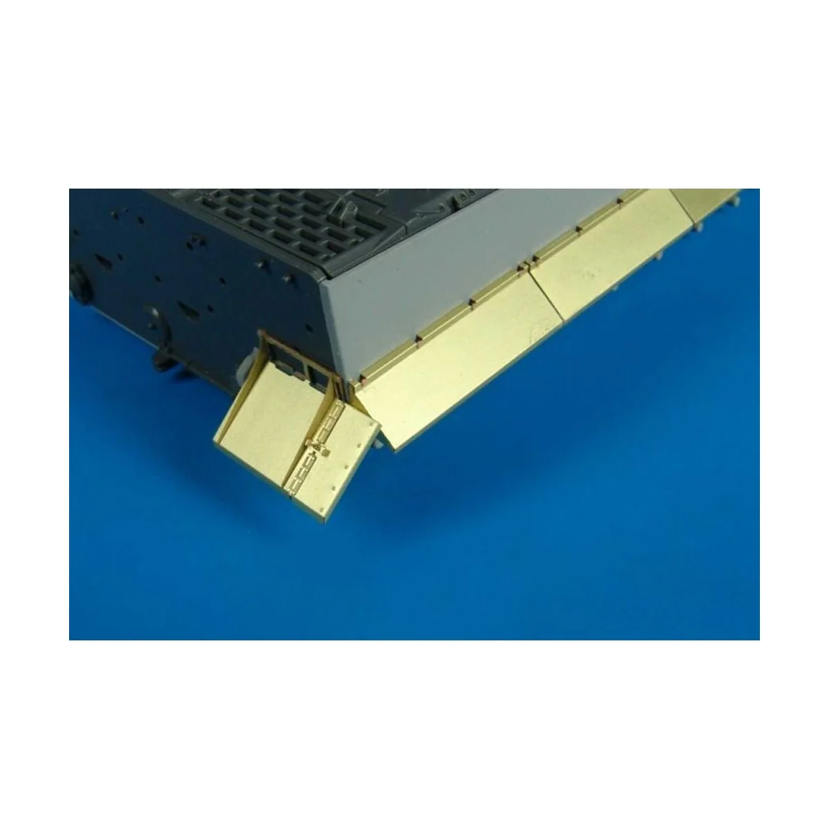 TIGER I ausf E fenders, 1/48 - Hauler HLX48012